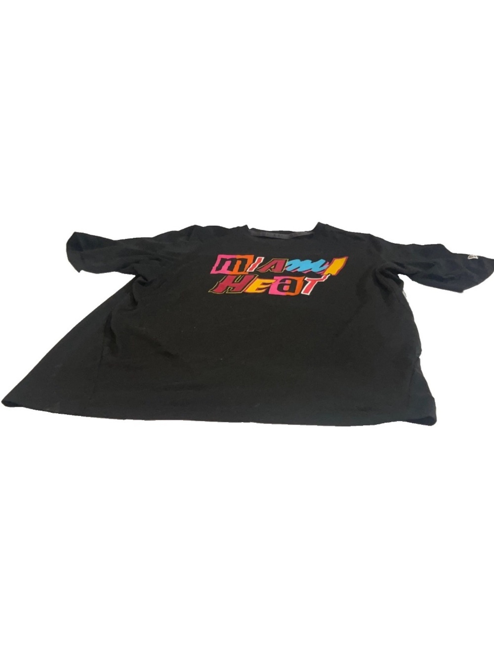 Miami Heat City Edition NBA 75 Neon Miami Vice New Era Large Adult T-Shirt RARE